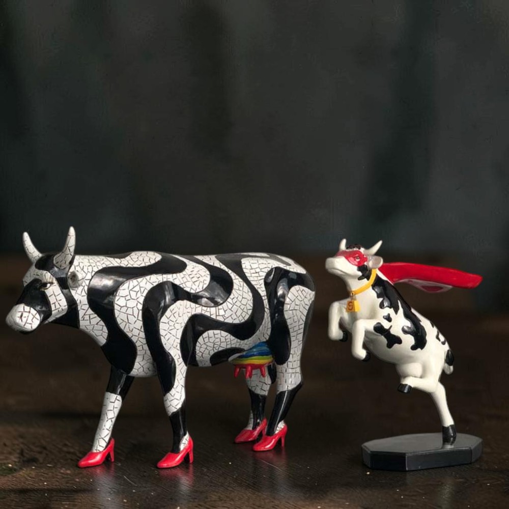 Фото категорії: Фігурки корів CowParade