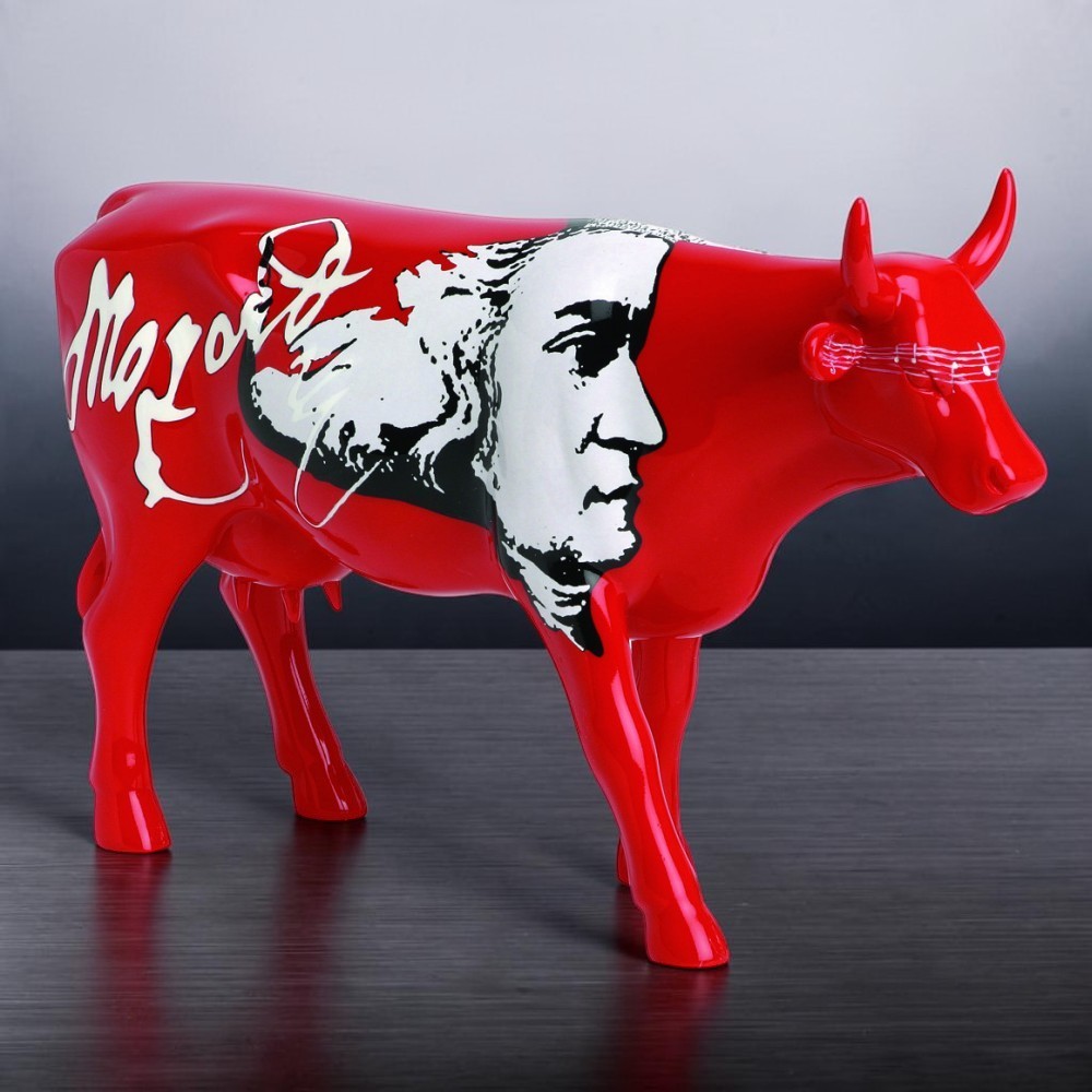Колекційна статуетка CowParade «Moozart» червона корова з портретом Моцарта, Size L, 30×9×20 см
