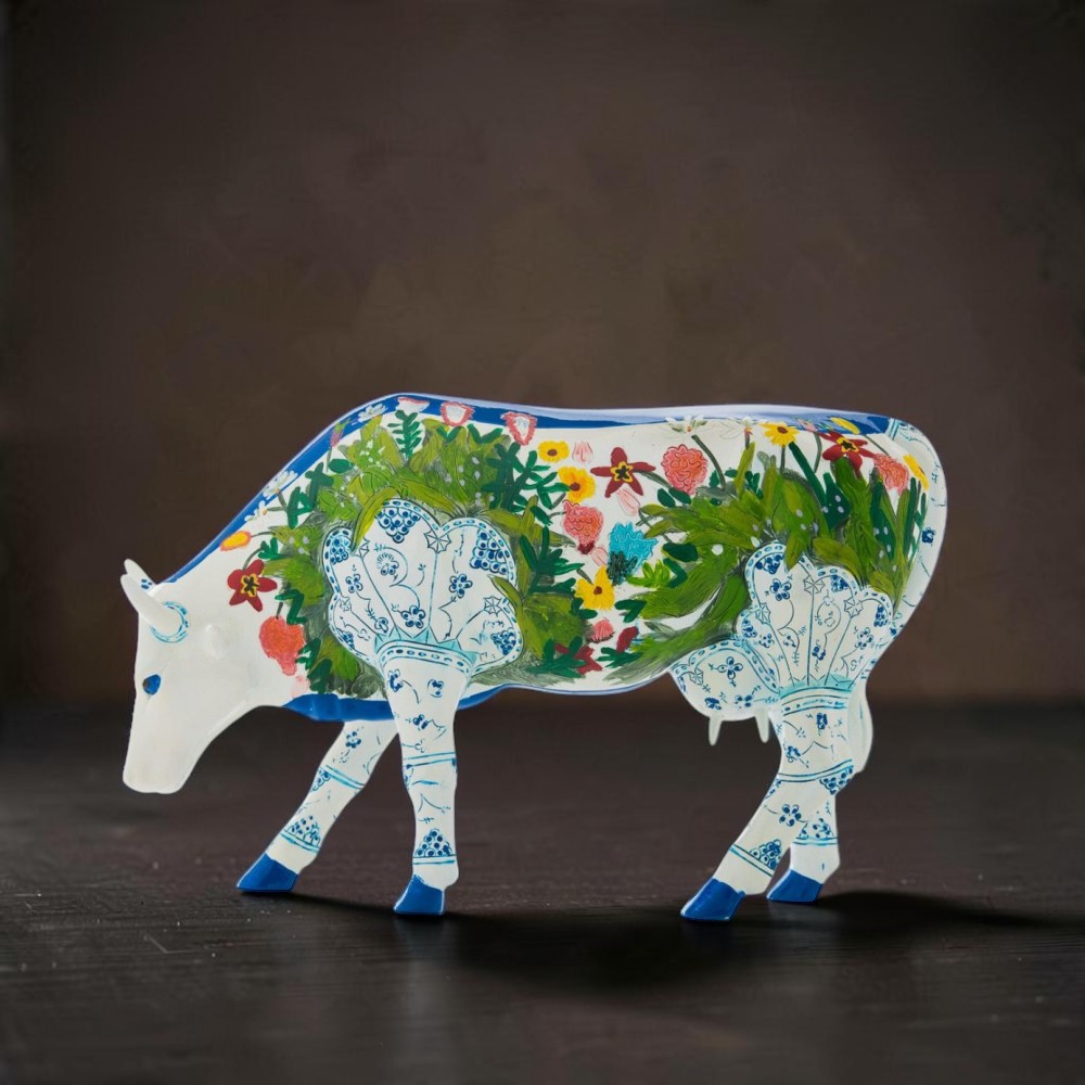 Колекційна статуетка CowParade «Musselmalet» корова із синім квітковим орнаментом, Size L, 30×9×20 см