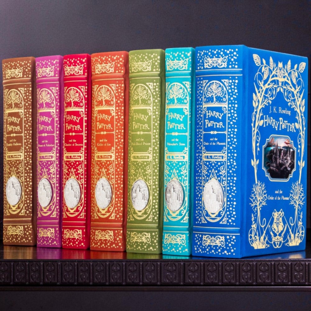 Подарункові книги англійською мовою Гаррі Поттер у 7 томах з металевим посрібленим декором